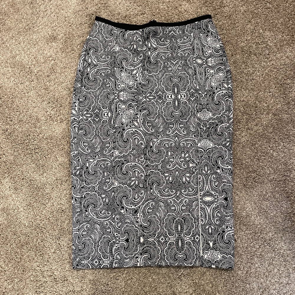 Women’s midi skirt